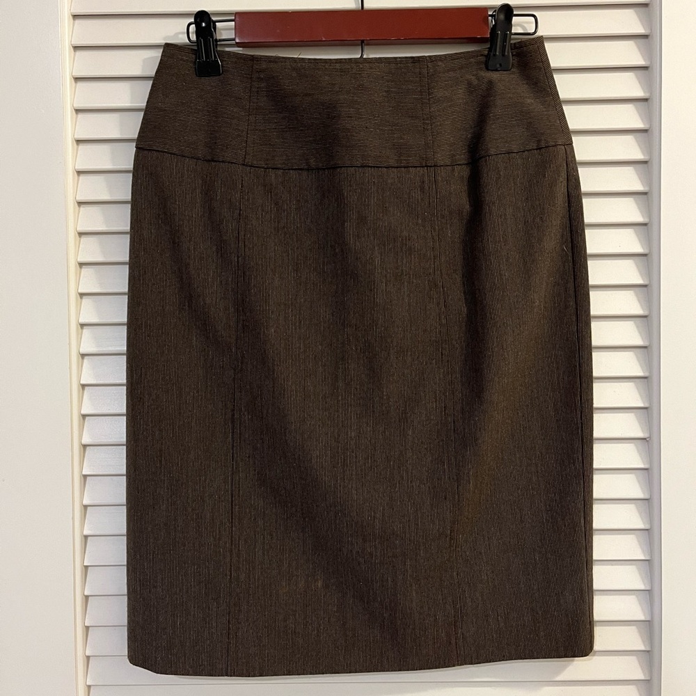 Brown pencil skirt